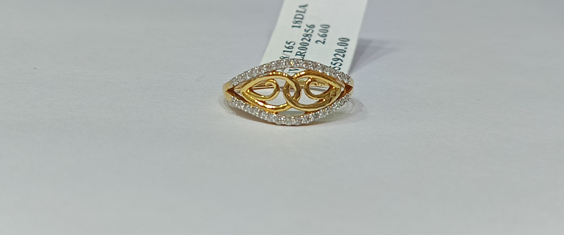 Ladies Ring